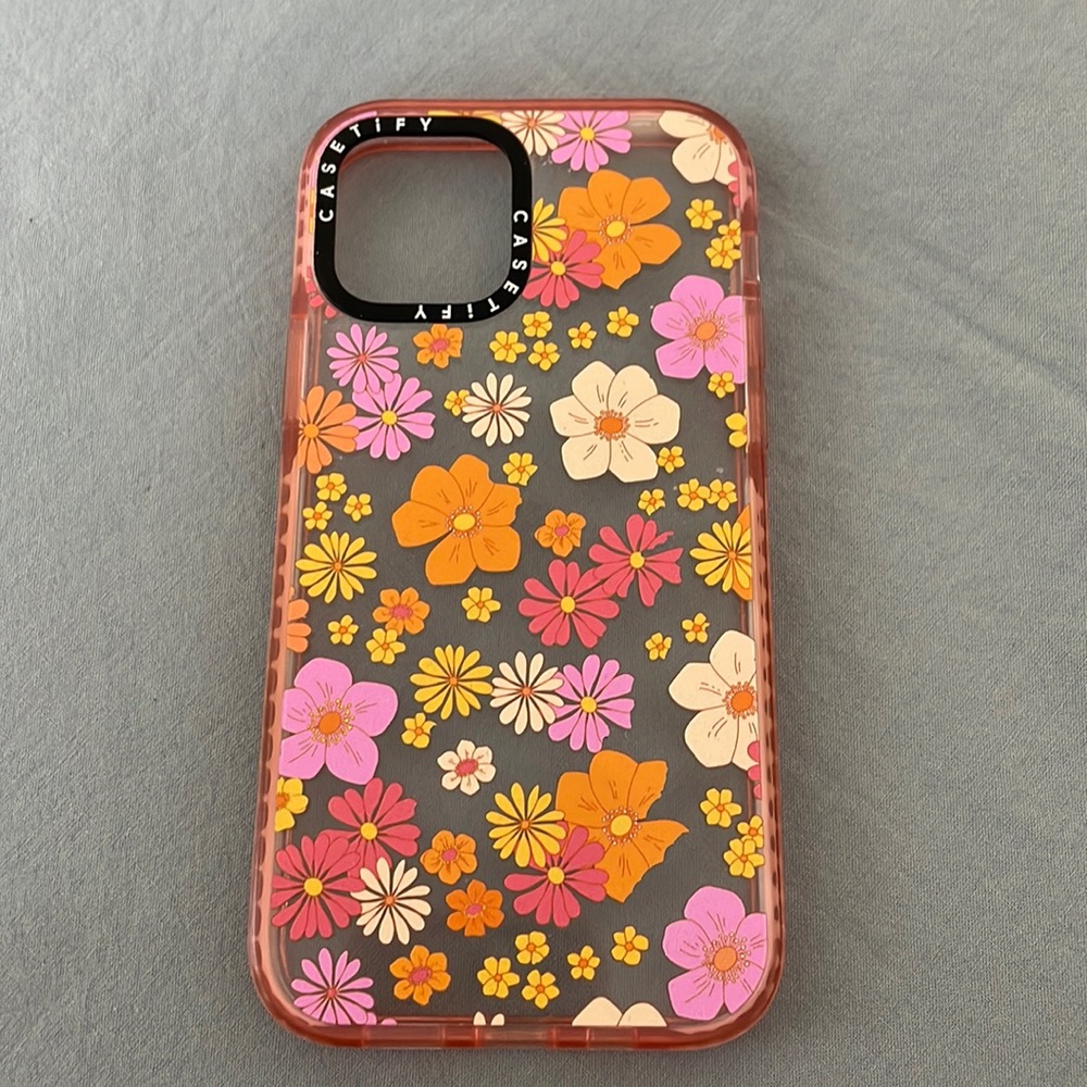 casetify iphone 12 case
